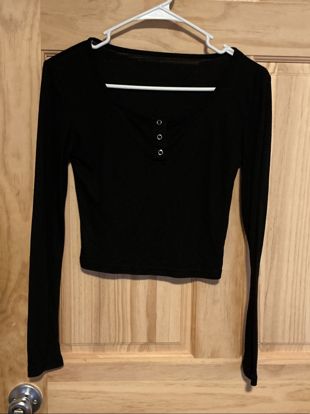 Women’s Black Long-Sleeve Henley Crop Top